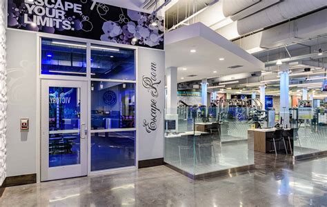 Gold's Gym Northridge California | Case Study | Escape Fitness