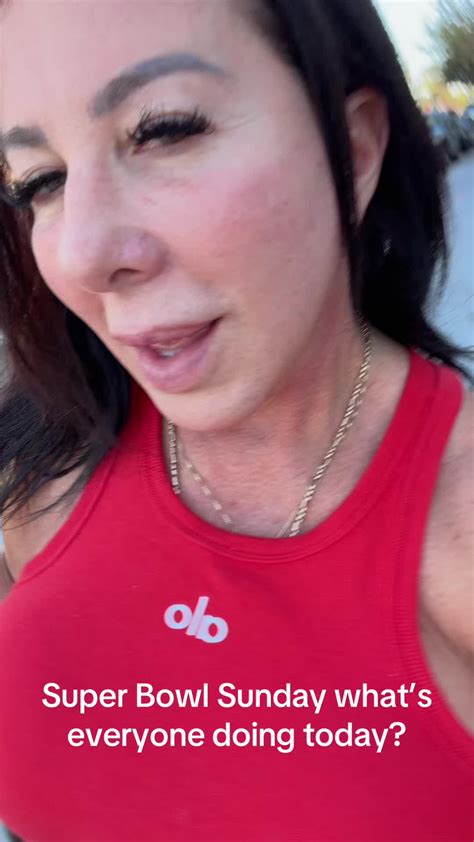 Becca Alexa (@beccaalexa1) - Urlebird