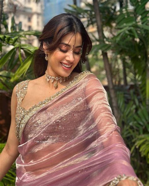 Janhvi Kapoor Inspired Organza Tissue Saree With Lace | The Weaver Banaras