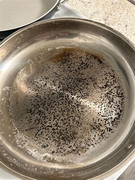 Burnt stainless steel pan : r/CleaningTips