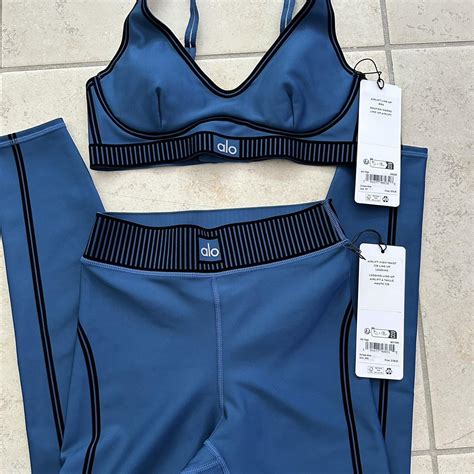 Alo Yoga line up set in Eclipse Blue Both in size... - Depop