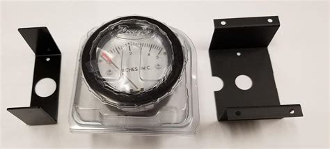 Dwyer® Minihelic® II Differential Pressure Gage, 2-5005-NPT, High ...