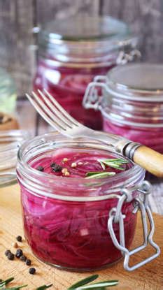 Quick And Easy Recipe Of Red Onion Pickle At Home