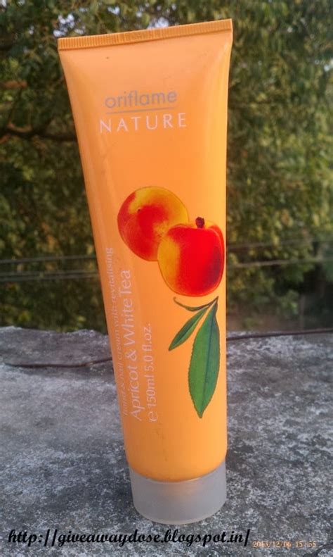 Giveaway dose: Review - Oriflame Apricot & White Tea hand & nail cream ...