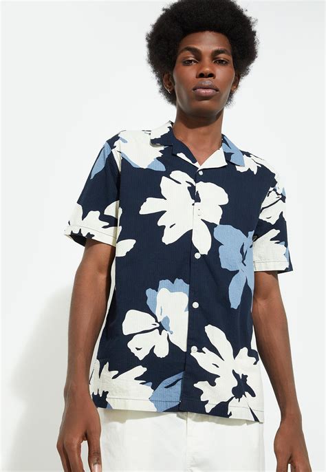 Buy URB_N Men Printed Resort Collar Shirt Online at just Rs. 899.0 ...
