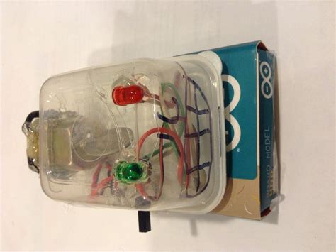 How to Program a Small Robot with Some Home Equipment 的图像结果