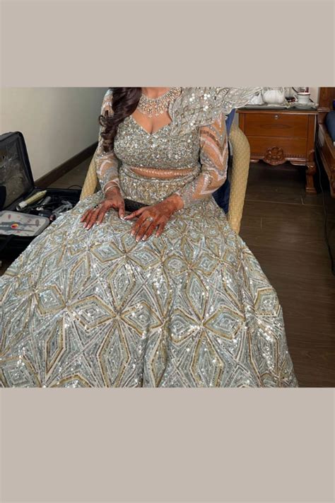 Suneet Varma Embellished Geometric Lehenga Set – Kuro Clothing India