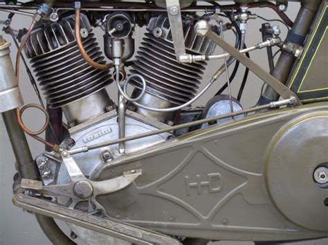 Harley davidson 1921 1000 cc 2 cyl ioe - Yesterdays