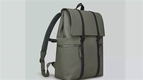 Monsoon Travel Essentials: Pack These Essentials Before You Head Out ...