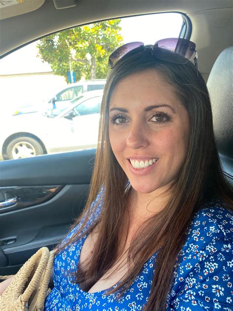 Car selfie gang for life! 42 yo mom selfie : r/selfie