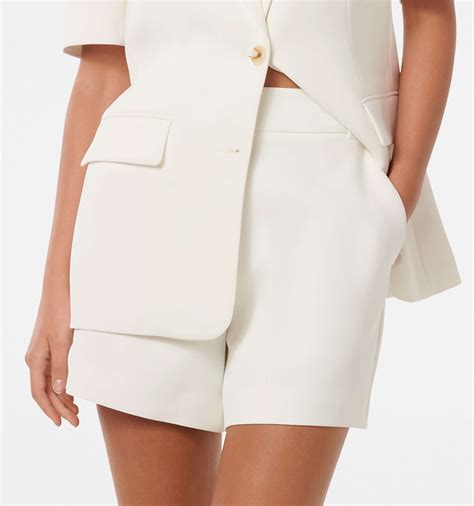 Azura Tailored Short