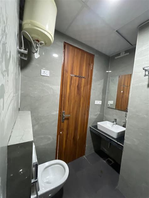4+ 1 RK for Rent in Sector 17, Gurgaon | Single Room for Rent in Sector ...