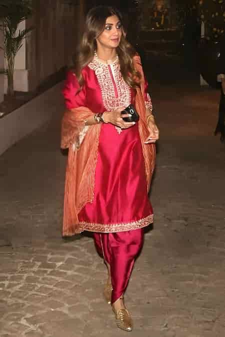 Buy Pink Silk Sequins Enisa Kiran Dori Placket Embroidered Kurta And ...