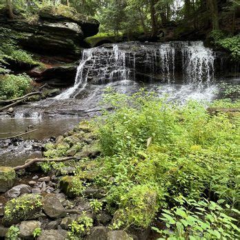 COBBLEHAUS AT THE FALLS - Updated December 2025 - 92 Photos & 32 ...