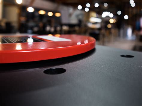 How to Use a Planer: A Complete Guide from Basics to Advanced Techniqu