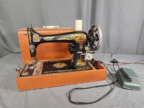 Image result for Singer Model 27 Sewing Machine