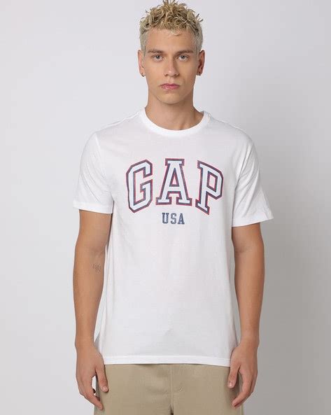 Buy White Tshirts for Men by GAP Online | Ajio.com