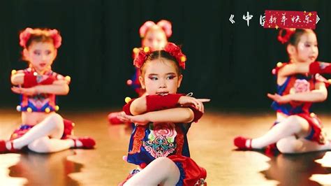 少儿群舞《中国梦娃》舞蹈完整版。#少儿舞蹈 #舞蹈演出