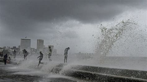 Mumbai Rains: City Under High Tide Alert; IMD Issues Orange Alert In ...