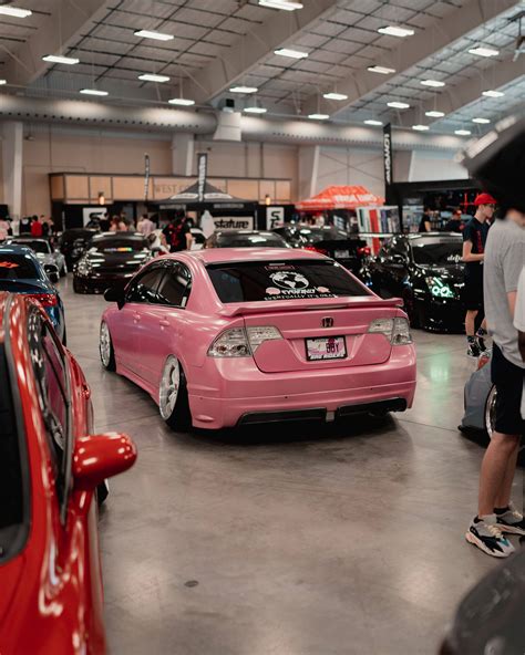 Pink Tricked Out Honda Civic Si