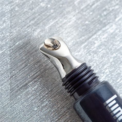 Buy Lune+Aster PowerLips Lip Oil - Vitamin-packed lip oil treatment ...