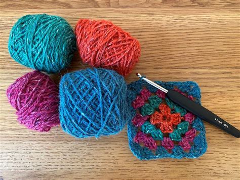 Learn to Crochet a Granny Square, Repair and Wear, Wolverton, 25 ...