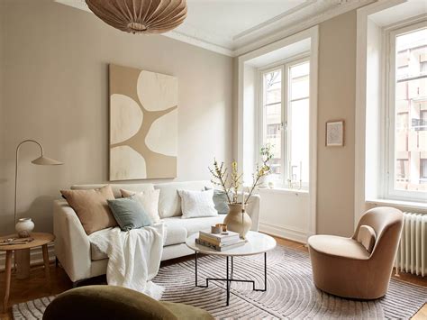 Grey And Beige Lounge
