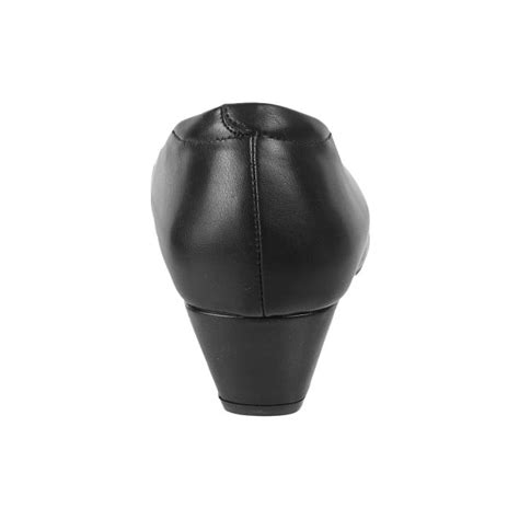 Buy Mochi Women Black Formal Pumps Online | SKU: 31-4833-11-36 – Mochi ...