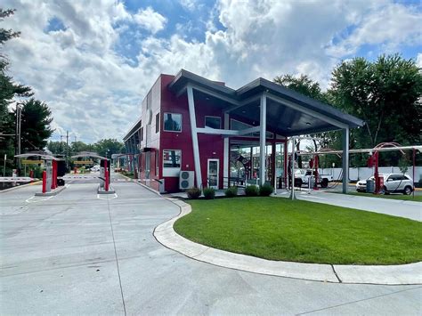 Sammy's Express Car wash - Car Wash Architect