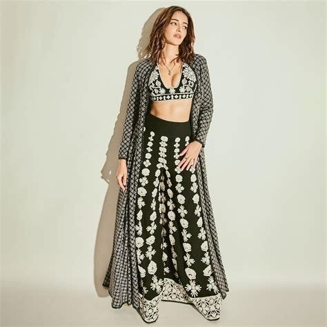 Diwali Outfit Ideas For Women | LBB