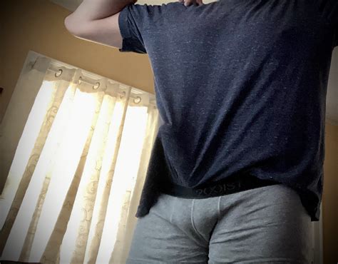 Bulging Boxer Tent 的图像结果