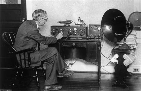 Radio History | WKMI - history of radio