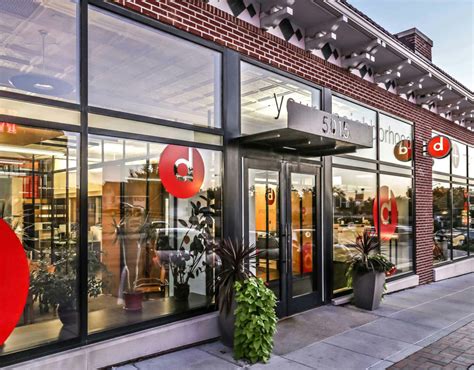 About – Dundee Bank