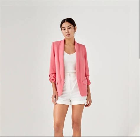 LB light pink jacket, Women's Fashion, Coats, Jackets and Outerwear on ...