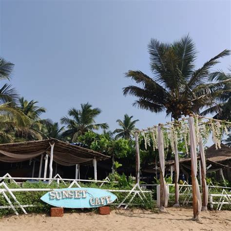 SUNSET CAFE BEACH STAY (Gokarna, Karnataka) - Hostel Reviews, Photos ...
