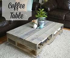 Palette Coffee Table by 15 Pallet Coffee Tables That Look Way To Be Diy Palette Coffee Table