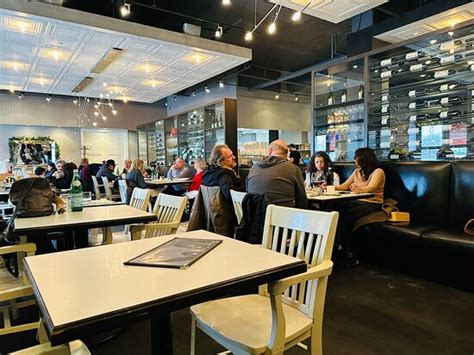 Don’t order pizza - Reviews, Photos - Oliver & Bonacini Cafe Grill ...