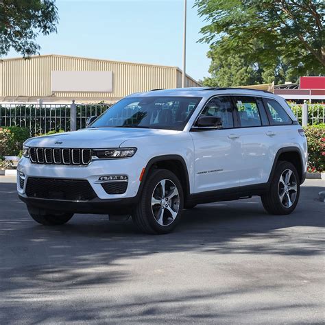 2024 Jeep Grand Cherokee Limited | Bright White Color | Automax®