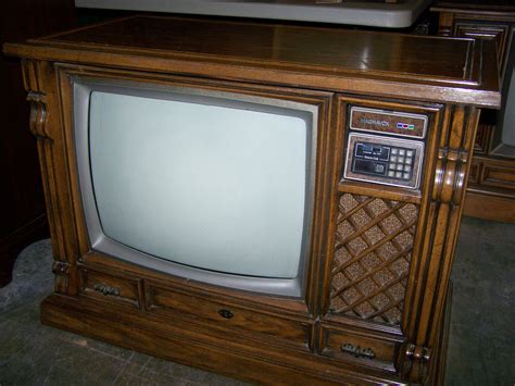 1980 Touch-Tune Color TV | The History of Magnavox