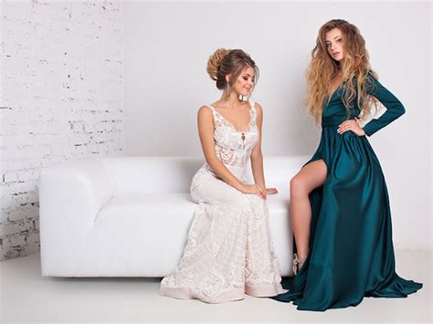Fashion Guide on How to Style Evening Gowns - glamtalkz