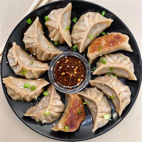 How to Make Pork Dumplings - FeedMi - Food, Recipes, & Travel - Austin ...