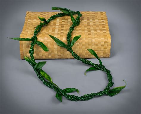 Ti Leaf Lei - Double - Puna Ohana Tropical Flowers & Leis