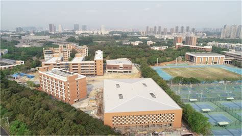 东莞中学教学楼重建及配套工程动工，建成将新增200个学位_建设