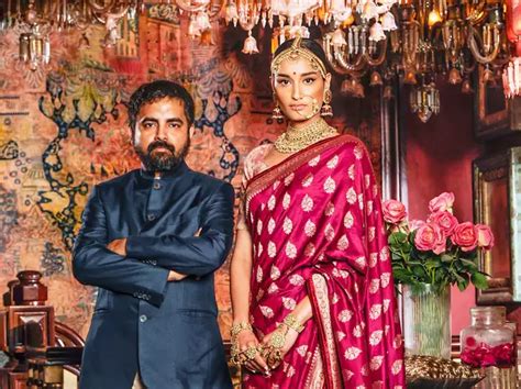 Sabyasachi Mukherjee | চন্দননগর থেকে কলকাতায় এসে ভুগছিলেন বিষন্নতায় ...