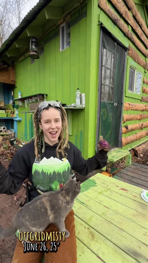 Off Grid Misty (@offgridmisty) - Urlebird