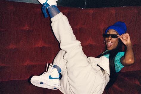 The Best Men’s and Women’s Joggers by Nike. Nike.com