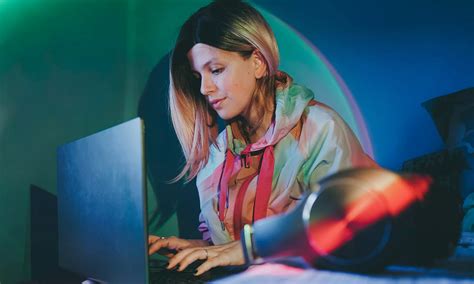 e.MMC storage | Micron Technology Inc.