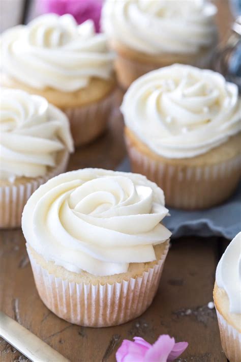 White Chocolate Buttercream - Sugar Spun Run