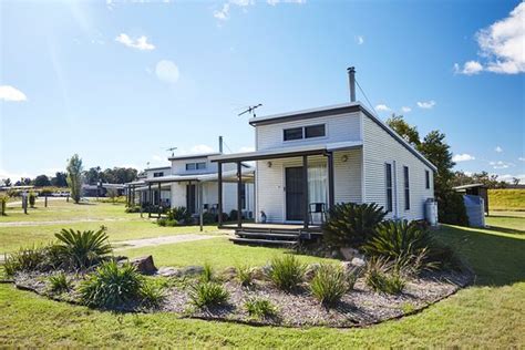 RIDGEMILL ESTATE: CABINS IN THE VINEYARD (Severnlea) - Campground ...