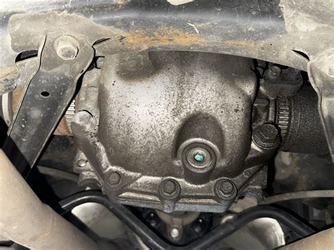 Axle seal leak | Infiniti Q50 Forum